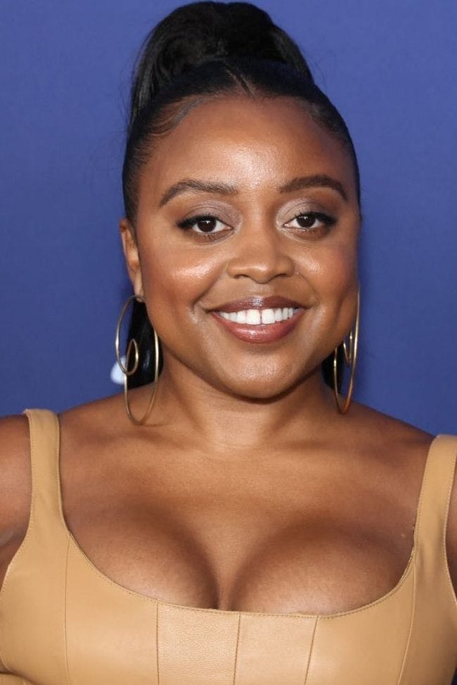A headshot of Quinta Brunson.